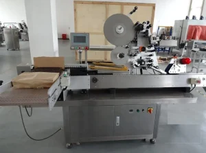 دستگاه لیبل چسبان